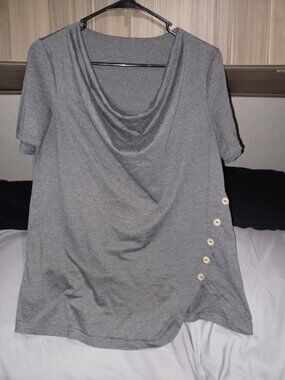 Business Casual top - Size medium - Gray